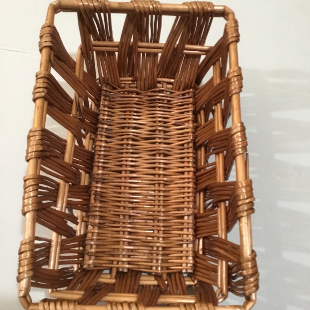 Wicker Basket - Picture 3 of 12